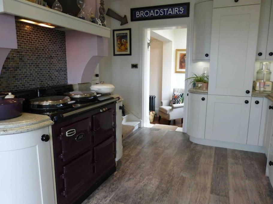 Appartement Amazing Sea Views And Much More…. à Broadstairs Extérieur photo